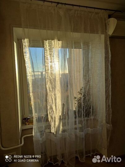 Лёгкая белая штора для интерьера