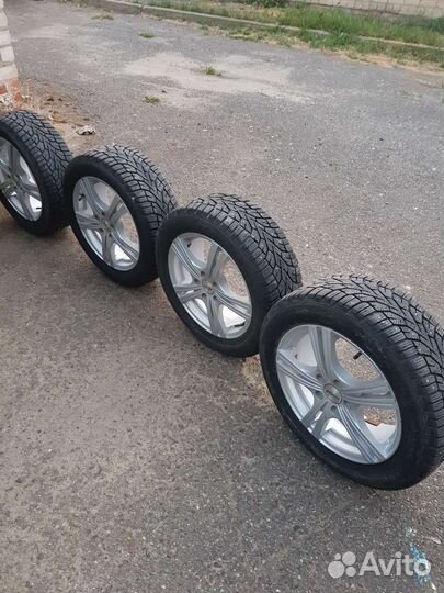 R16 Gislaved NordFrost 100 205/55, PCD 5x112 DIA 42