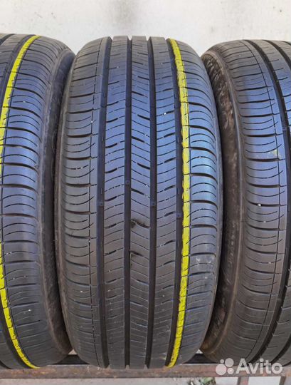 Kumho Solus TA31 215/55 R17 94V