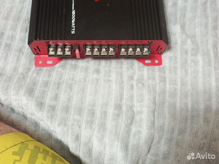 Автомобильный усилитель мощности