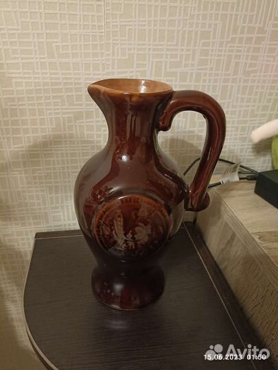 Сахарница, кувшин, вазочки