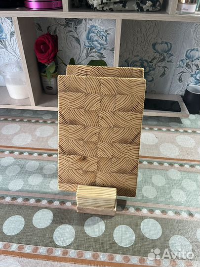 Торцевая разделочная доска из массива сосны