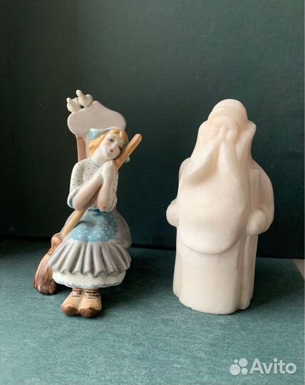 Советский фарфор Золушка Киев. Дед Мороз камень