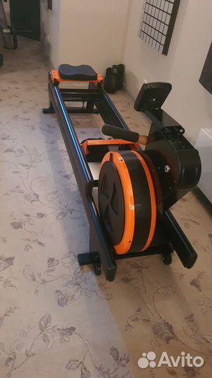 Гребной тренажер Water Rower Slider