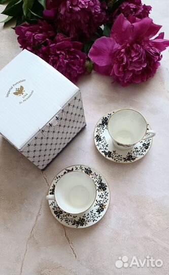 Кофейная чашка с блюдцами ифз. Две пары