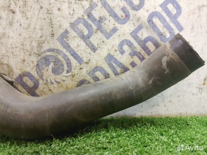 Патрубок системы охлаждения Volkswagen Polo седан