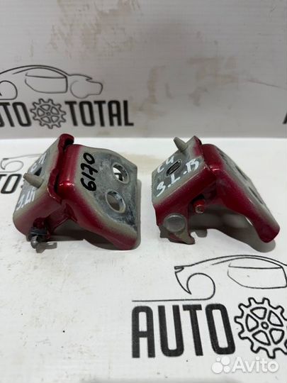 Петли двери задние левые Citroen C4 2011