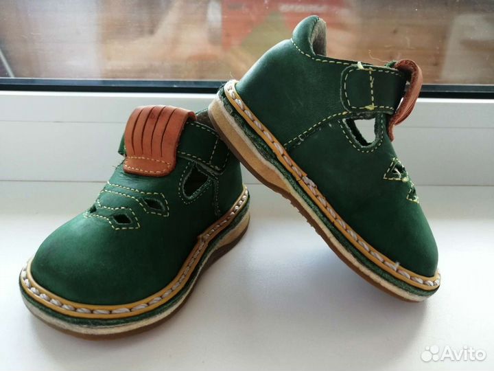 Сандали детские на первые шаги