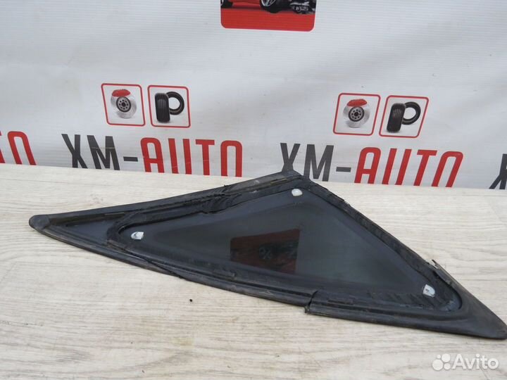 Форточка двери задняя левая Ford Mondeo 4