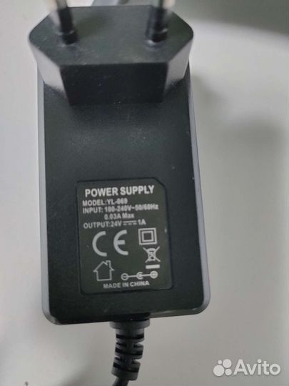 Новая лампа для сушки гель-лака