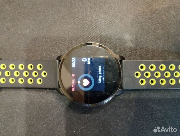 Электронные наручные часы