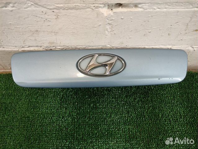 Накладка крышки багажника Hyundai Getz TB 2006