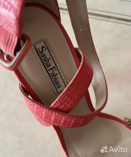 Босоножки женские летние Sasha Fabiani