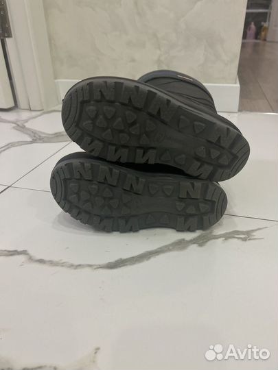 Резиновые сапоги