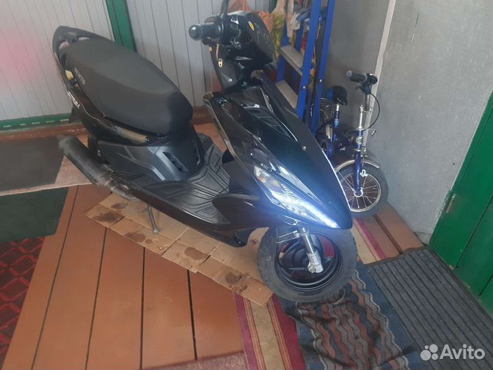Продам Скутер