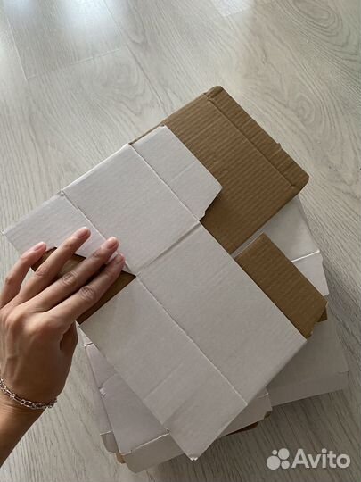 Коробки размера 14на10, высота 7.7