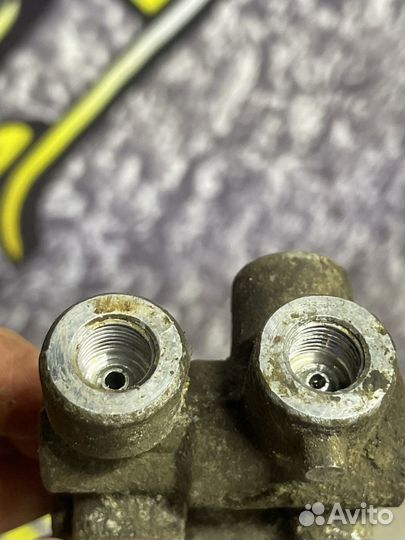 Распределитель тормозных усилитель Матиз Matiz