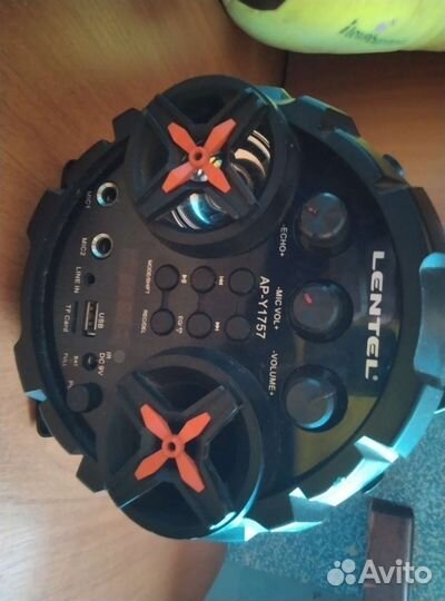 Блютуз колонка