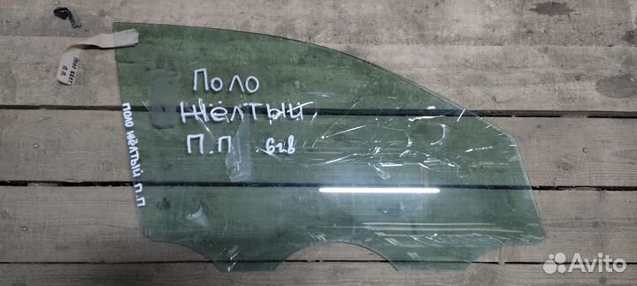 Volkswagen Polo 2006 5д хетчбэк Стекло