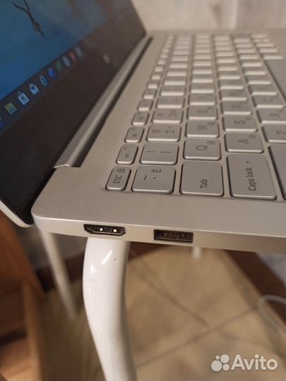 С караоке Xiaomi Mi Notebook Air 13.3 core i5 8gb