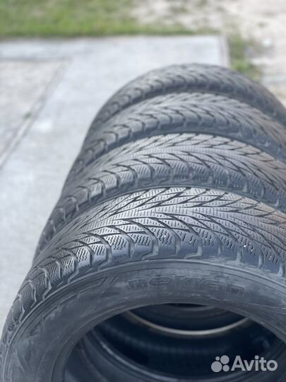 Nokian Tyres Hakkapeliitta R2 205/60 R16 96R