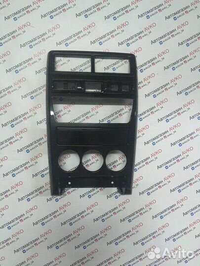 Консоль панели Приора 1din черный глянец