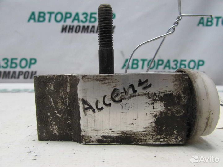 Клапан кондиционера для Hyundai Accent 2 2000-201