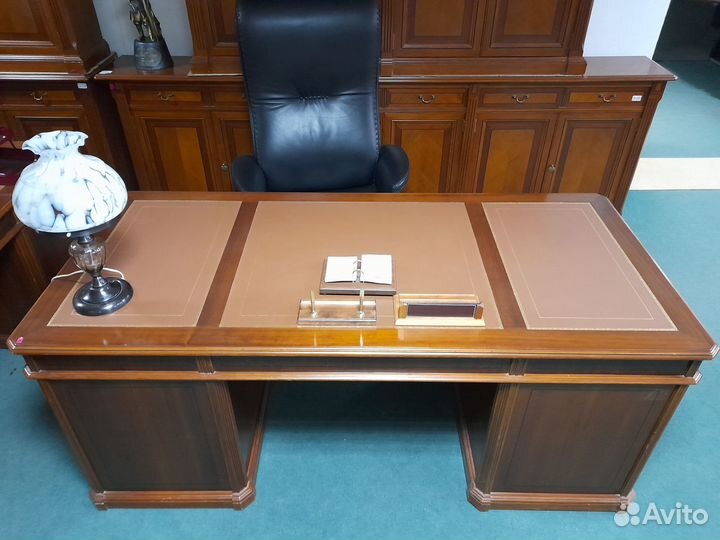 Стол руководителя Испания Genoveva