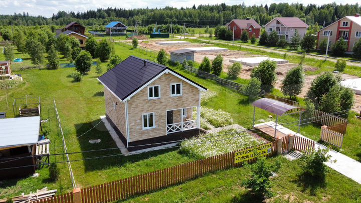 Коттедж 135 м² на участке 14 сот.