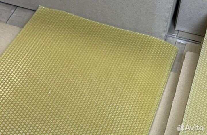 Натуральная вощина для пчел