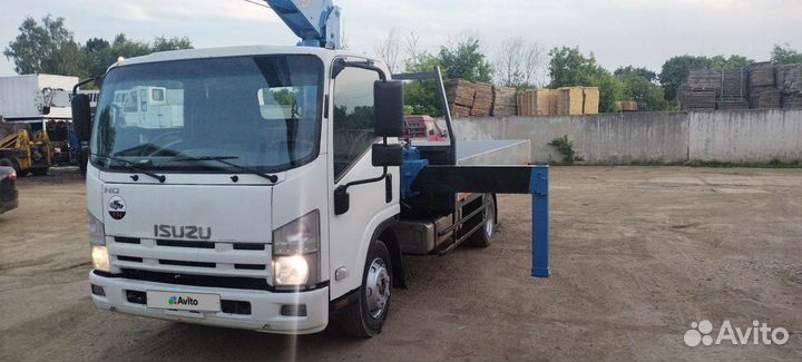 Isuzu NQR90L-M с КМУ, 2015