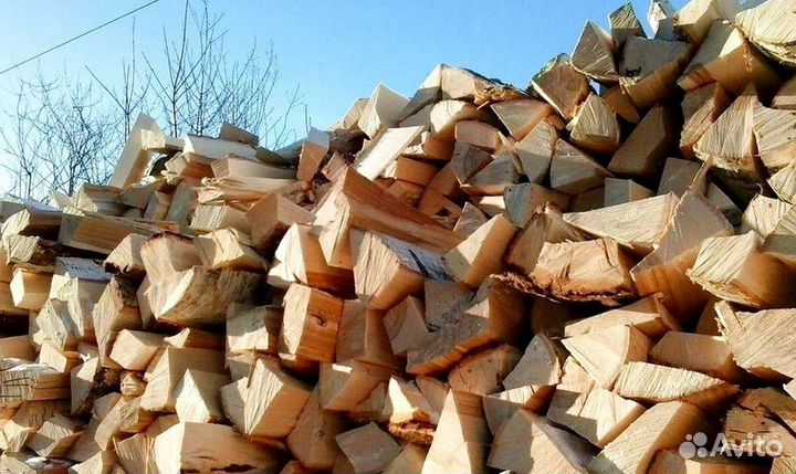 Наколотые дрова