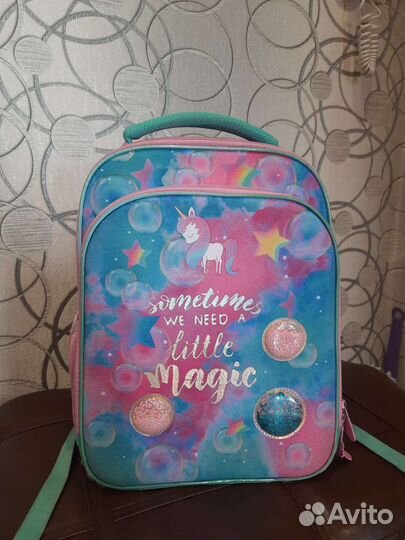 Школьный рюкзак