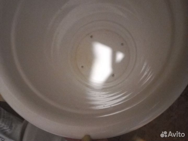 Горшок белый