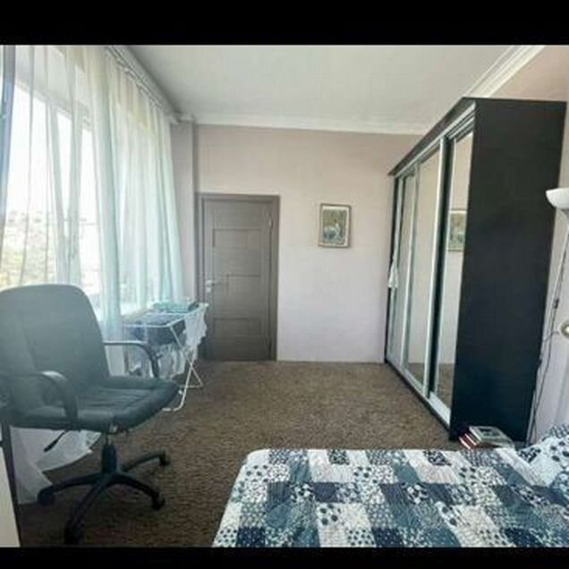 Комната 18 м² в 3-к., 8/17 эт.