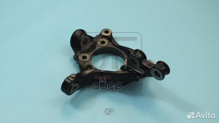 Кулак поворотный R toyota QF00D00096 quattro freni