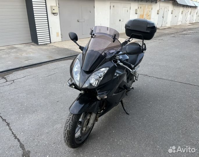 Honda VFR 800, 2007