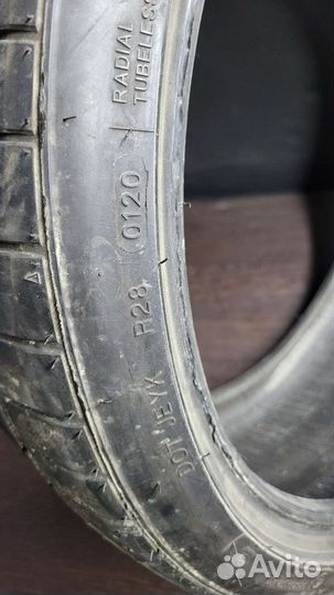 Minerva RF06 235/35 R19