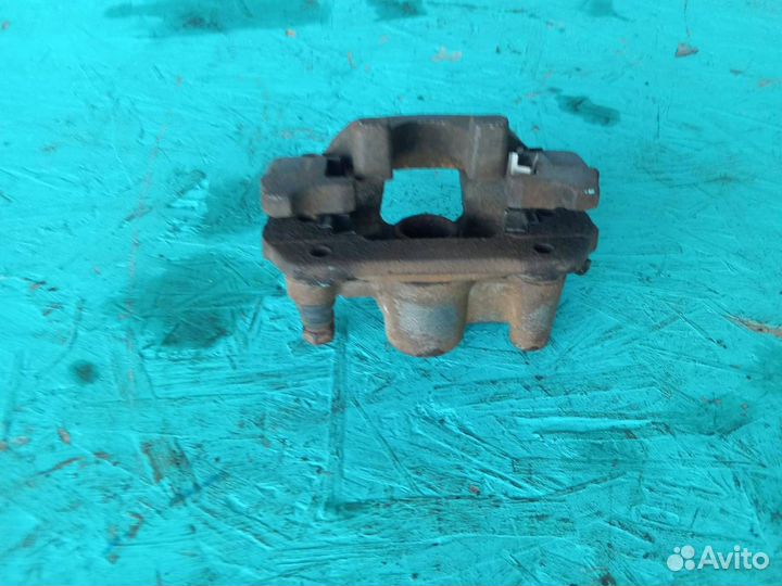 Суппорт задний правый Vortex Estina