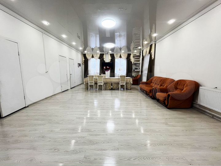 Дом 238 м² на участке 15,5 сот.