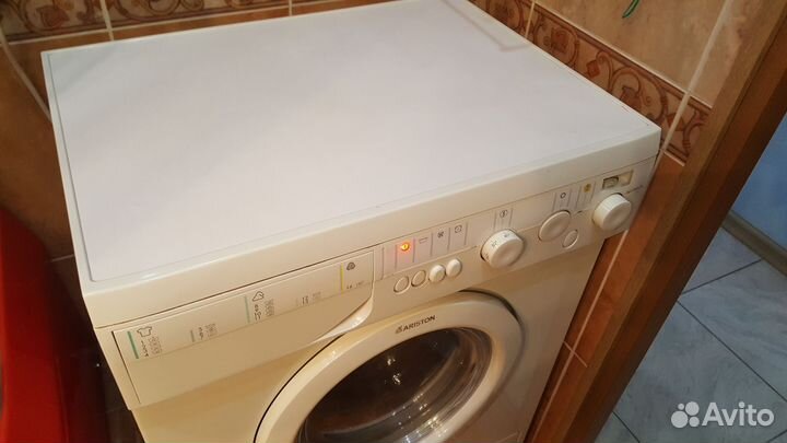 Стиральная машина автомат Ariston ALS 1048 CTX