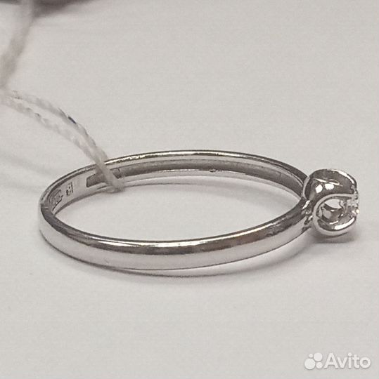 Золотое кольцо с бриллиантом р 18 (21280)