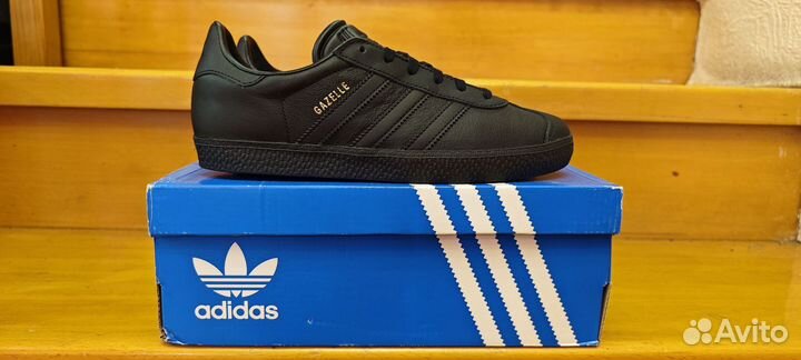 Кроссовки Adidas Originals 37 размер оригинал