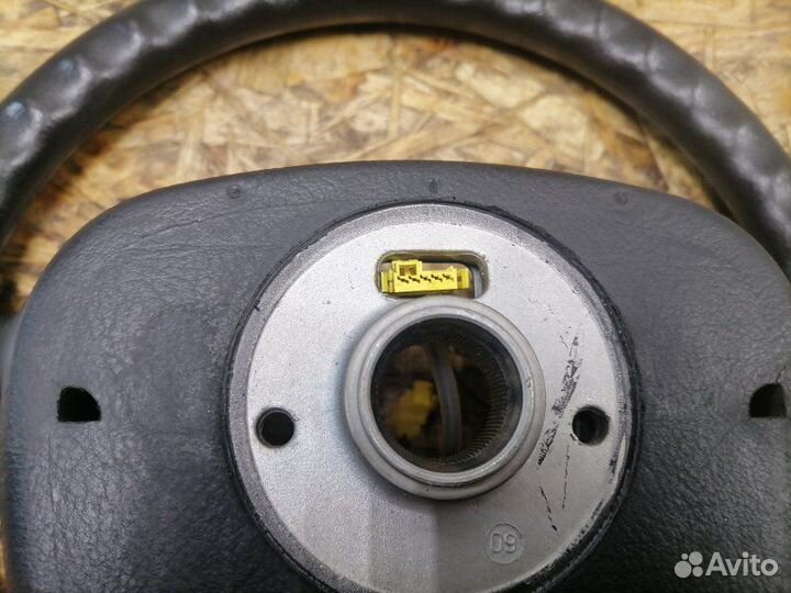 Руль Skoda Octavia 1U2 AEE 1997