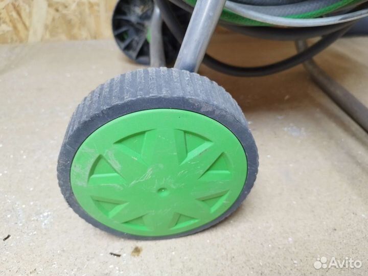 Садовый шланг на катушке geolia 50м