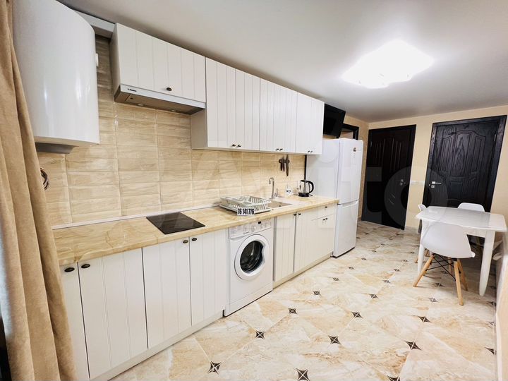 Дом 33 м² на участке 2 сот.