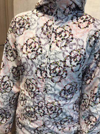 Ветровка для девочки