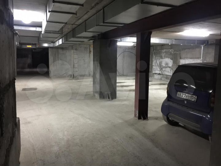 Машиноместо, 19 м²