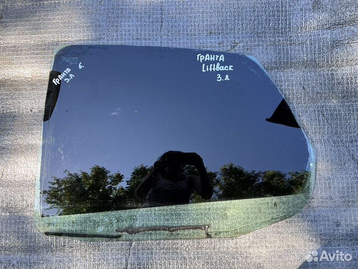 Стекло двери заднее левое Ваз Гранта liftback