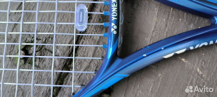 Yonex Ezone 100